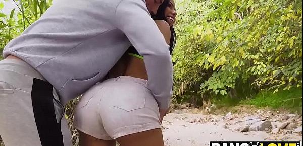  Juicy Ass Canela Skin Does Anal In The Park